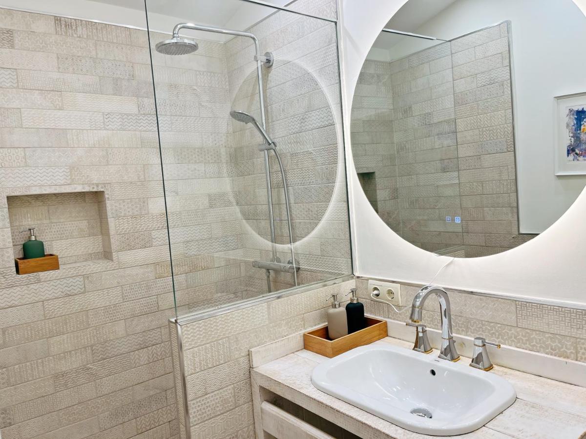 Cheerful Townhouse Center Sitges 5 Bedrooms Pool And Terrace Zewnętrze zdjęcie
